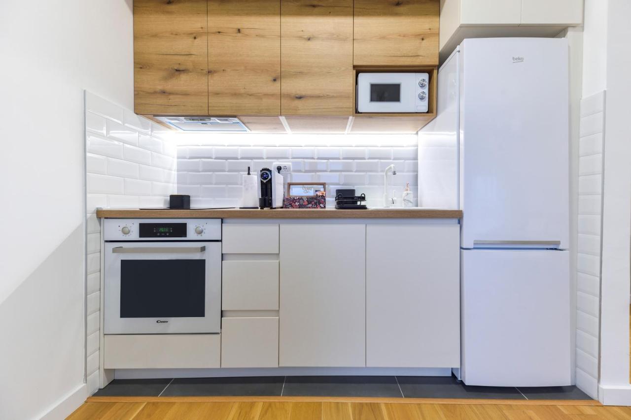 Divine & Delight Apartments Νόβι Σαντ Εξωτερικό φωτογραφία