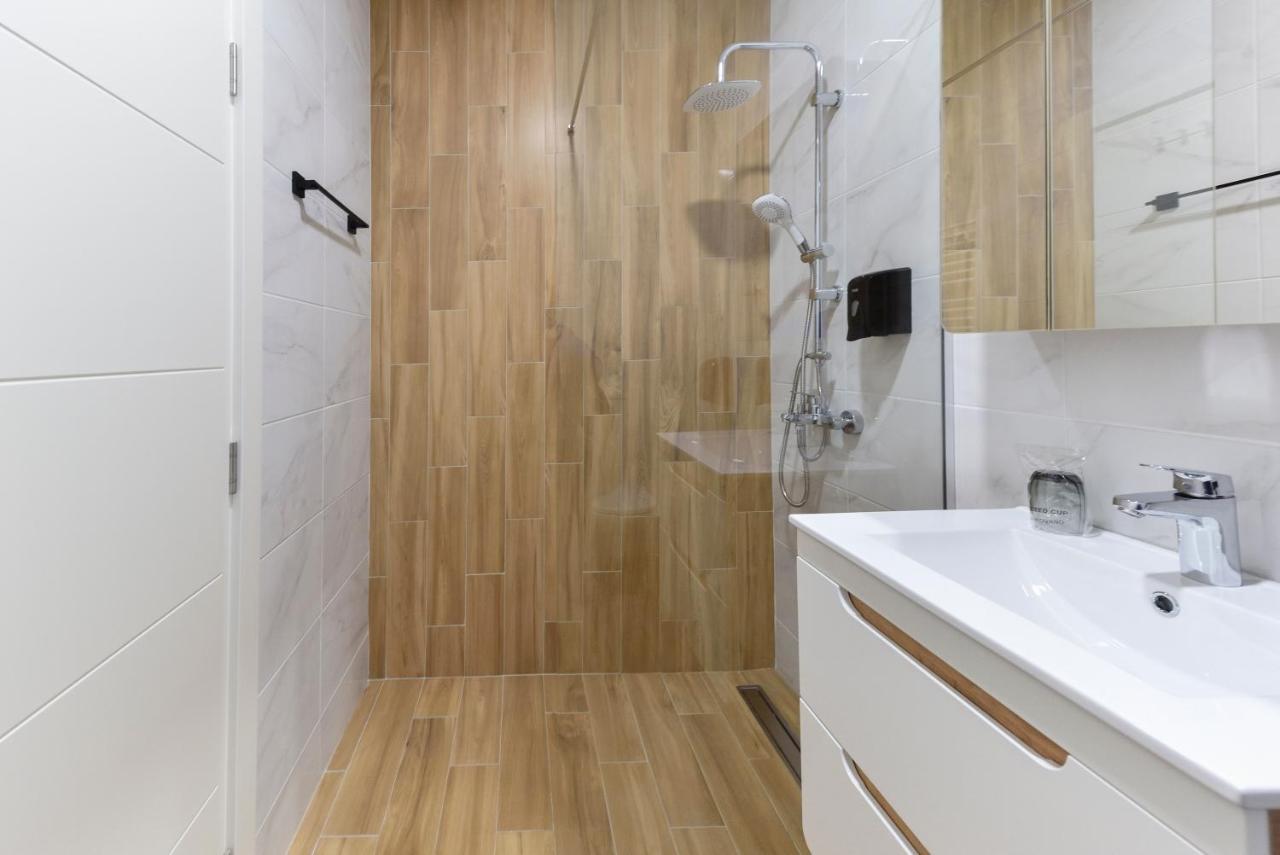 Divine & Delight Apartments Νόβι Σαντ Εξωτερικό φωτογραφία