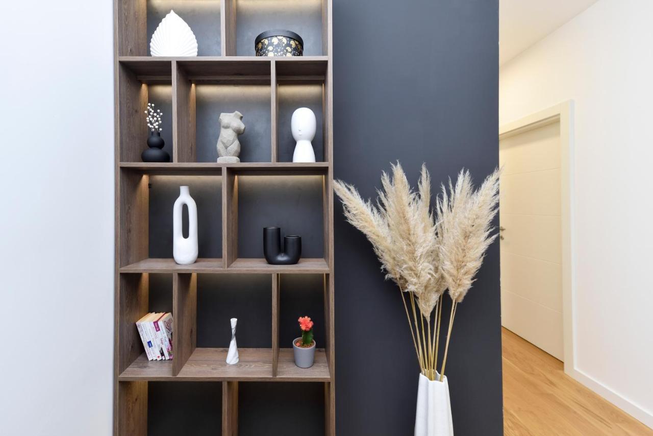 Divine & Delight Apartments Νόβι Σαντ Εξωτερικό φωτογραφία